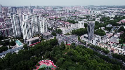 4k 航拍山东淄博城市道路交通大道