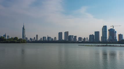 4k延时南京地标紫金大厦双子塔玄武湖