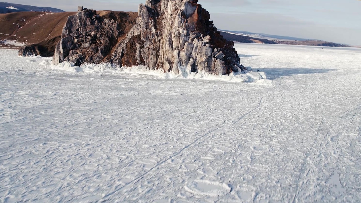 贝加尔湖纪录片冰天雪地