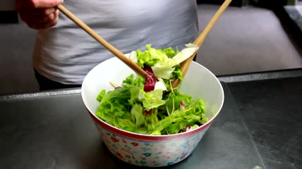 Food-Salad N4组和食物有关的实拍视频素材