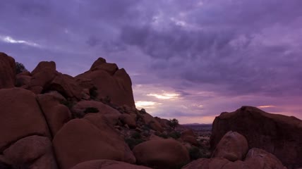 美丽的夕阳五彩的云海壮观的自然风景