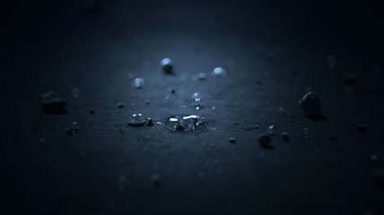 高清花朵地缝生长视频素材