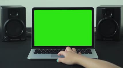 电脑显示器绿屏抠像