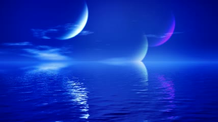 莹莹月光下缓缓流动的海水